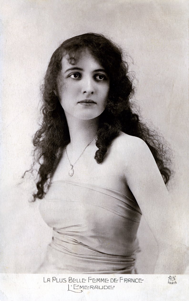 Miss France 1920 by Unbekannt