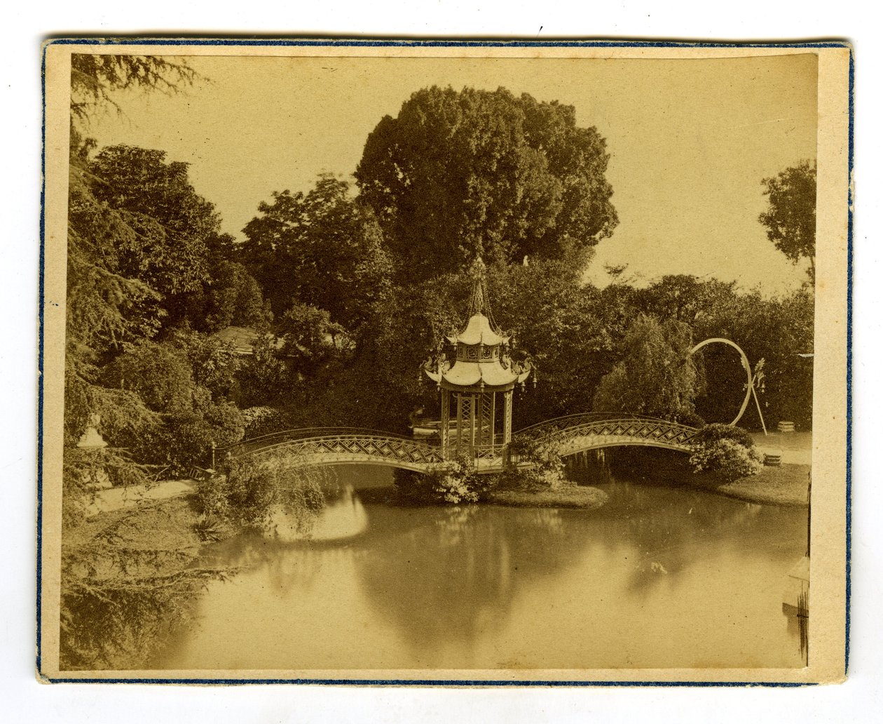 Pavilion and Chinese Bridge in an Orleans Park, Orleans, Loiret, France by Unbekannter Künstler