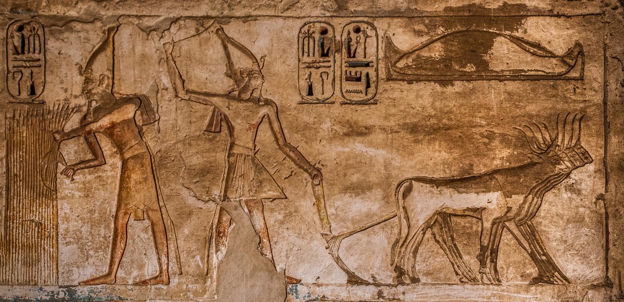 Relief with fiery scenes on the north-east wall of room 26, Medinet Habu, mortuary temple of Ramses III, Luxor, Thebes-West, Egypt by Unbekannter Künstler