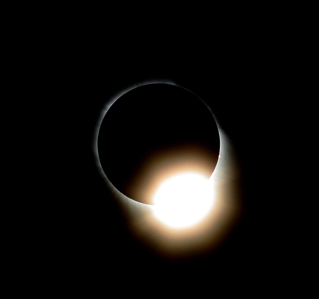The Diamond Ring, Total Eclipse of the Sun, Turkey, 29 March 2006 by Unbekannt