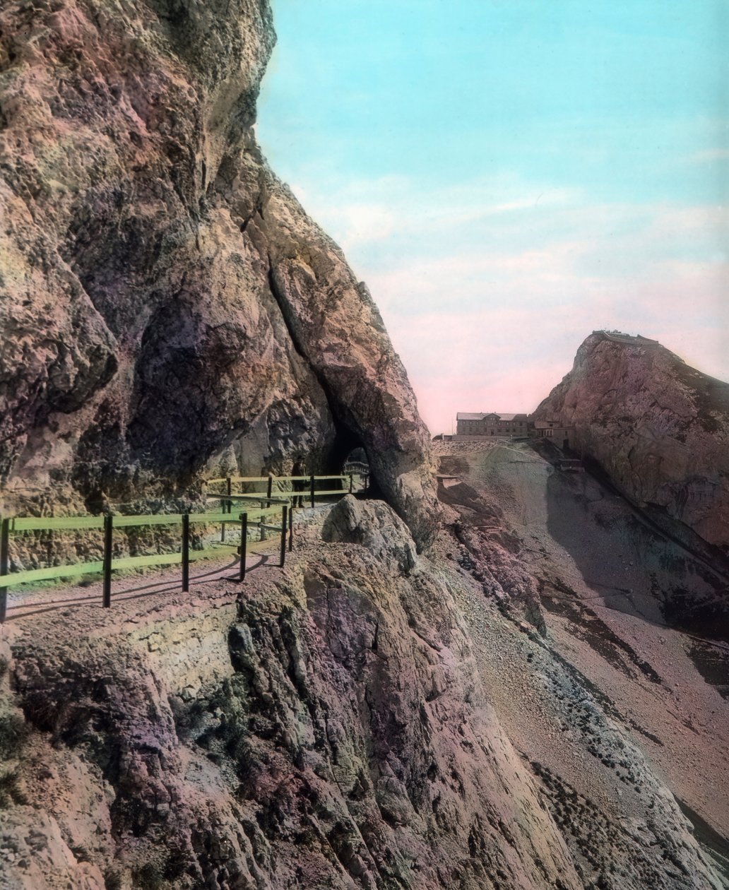 The way up to Tomlishorn peak in Switzerland, c.1910s by Unbekannter Künstler