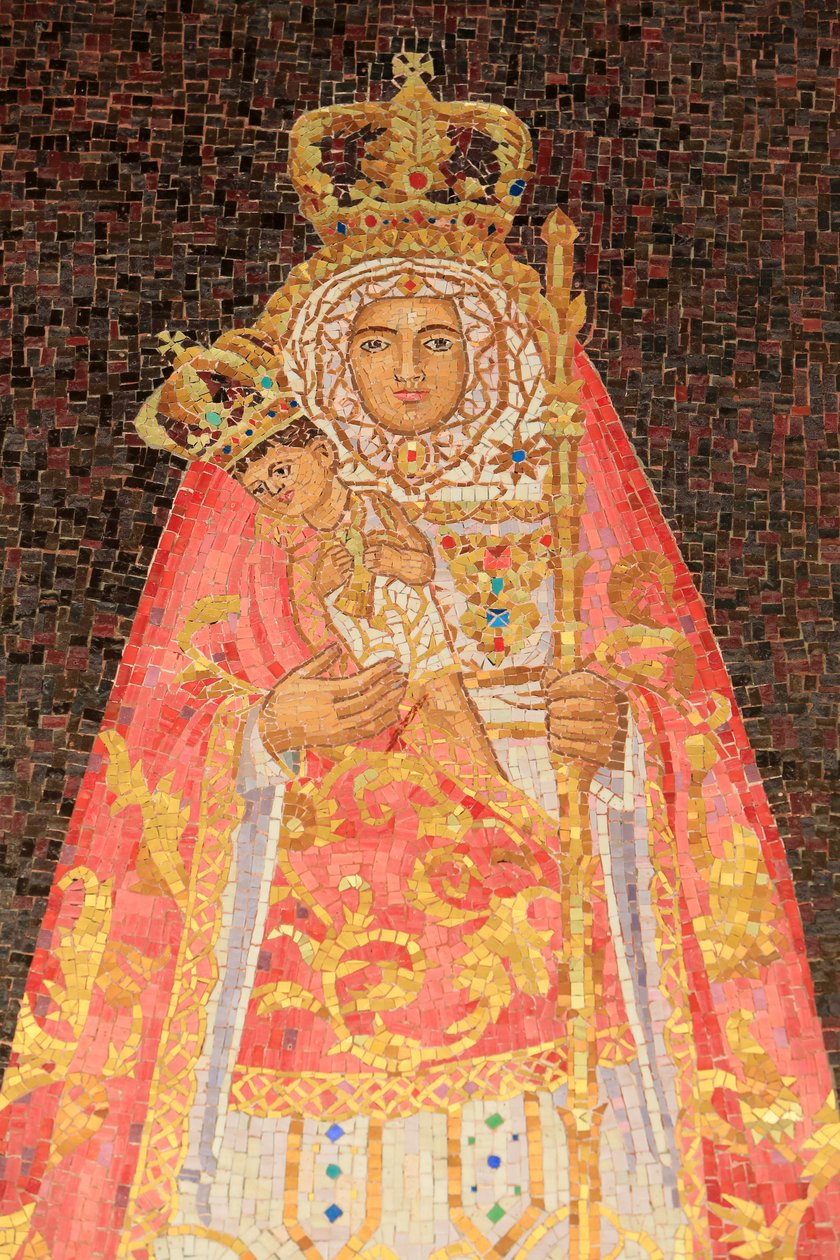 Virgin and child, Basilica of the Annunciation, Nazareth, Israel by Unbekannt