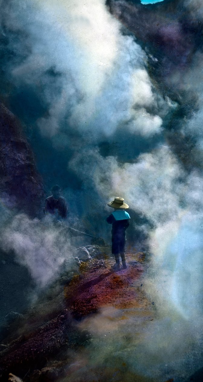 Water Vapor at the Mount Vesuvius Caldera by Unbekannter Künstler