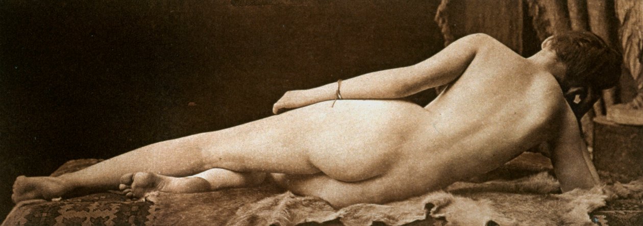 Young Nude Woman Seen from Behind, Lying on an Animal Skin by Unbekannter Künstler