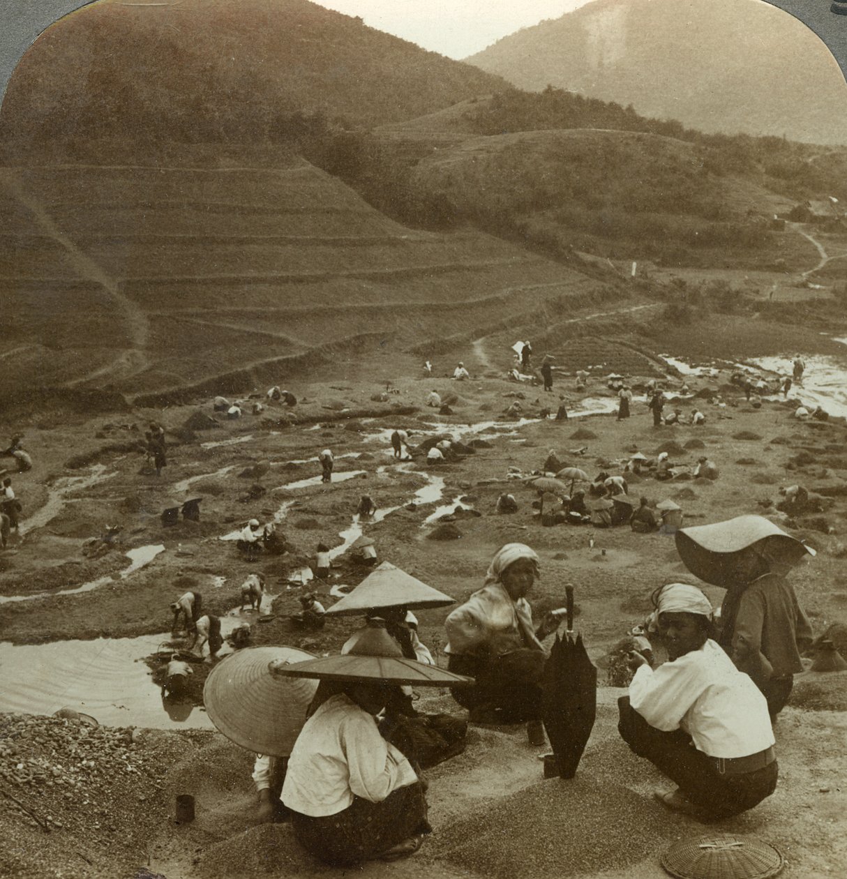 Dredging a River Bed for Rubies, Mogok, Burma by Underwood and Underwood