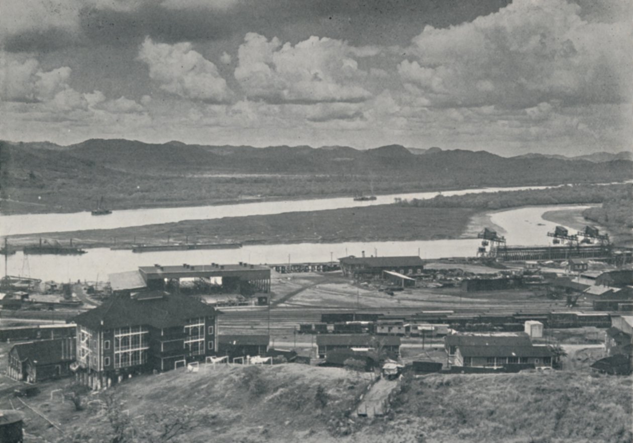 The Panama Canal, 1916 by Underwood and Underwood