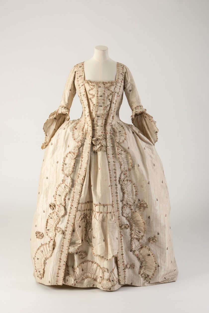 Cream striped and figured woven silk robe à la française, 1770s by Unbekannt Unbekannt