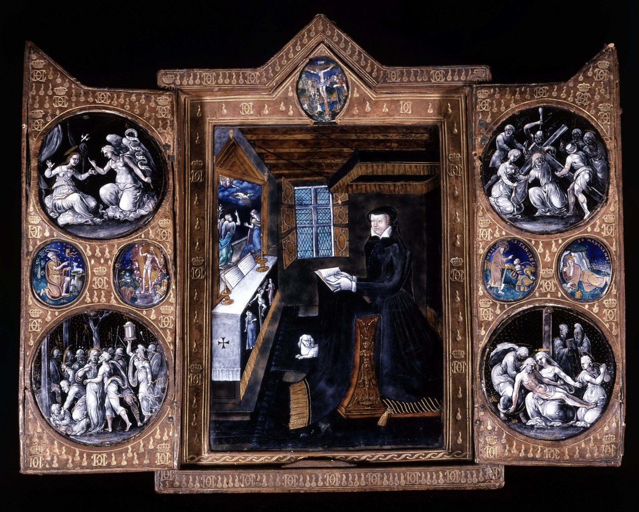 Catherine de Medicis (Caterina de Medici) (1519-1589) in prayer - triptych email and leather by Unknown artist