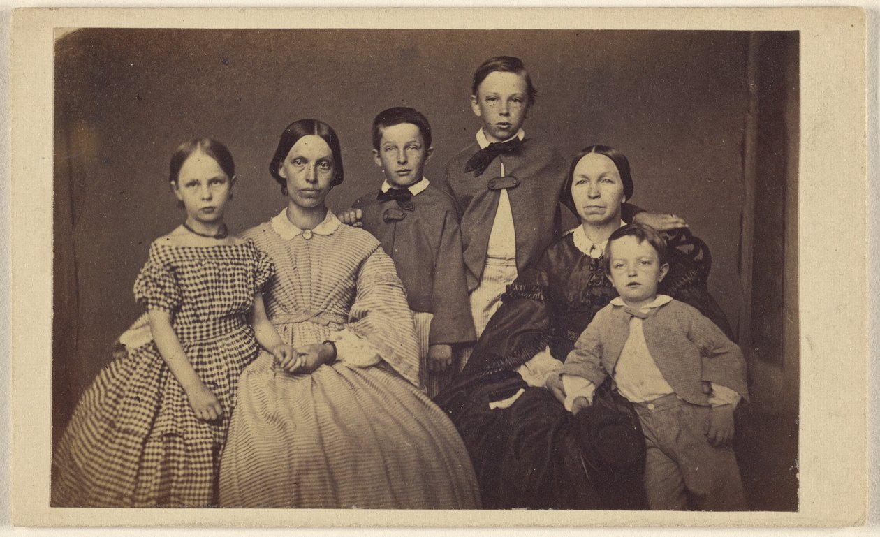 Group family portrait, two women and four children by Unknown artist
