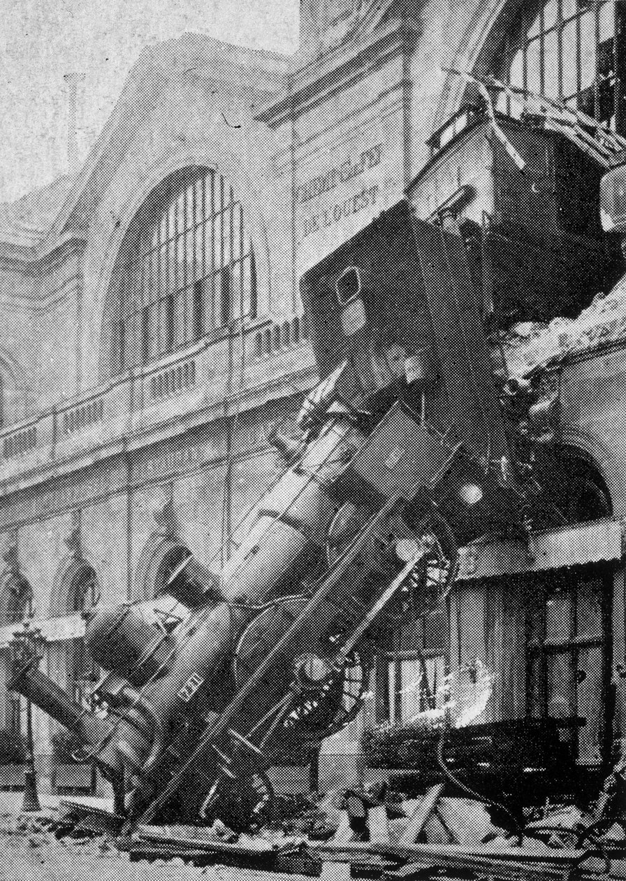 The accident at Montparnasse station in Paris on October 25 by Unknown artist