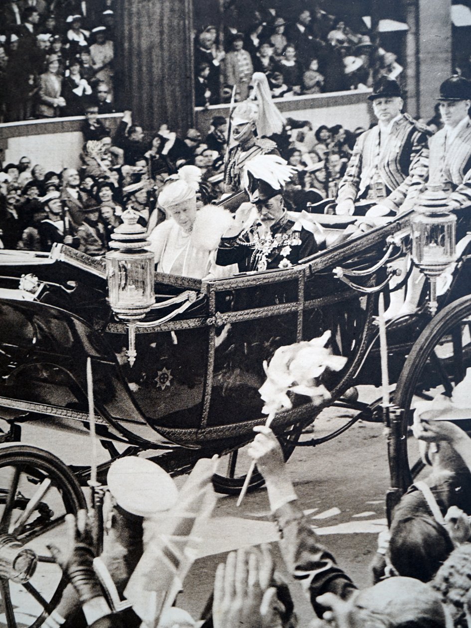 King George V and Mary of Teck by Unknown photographer