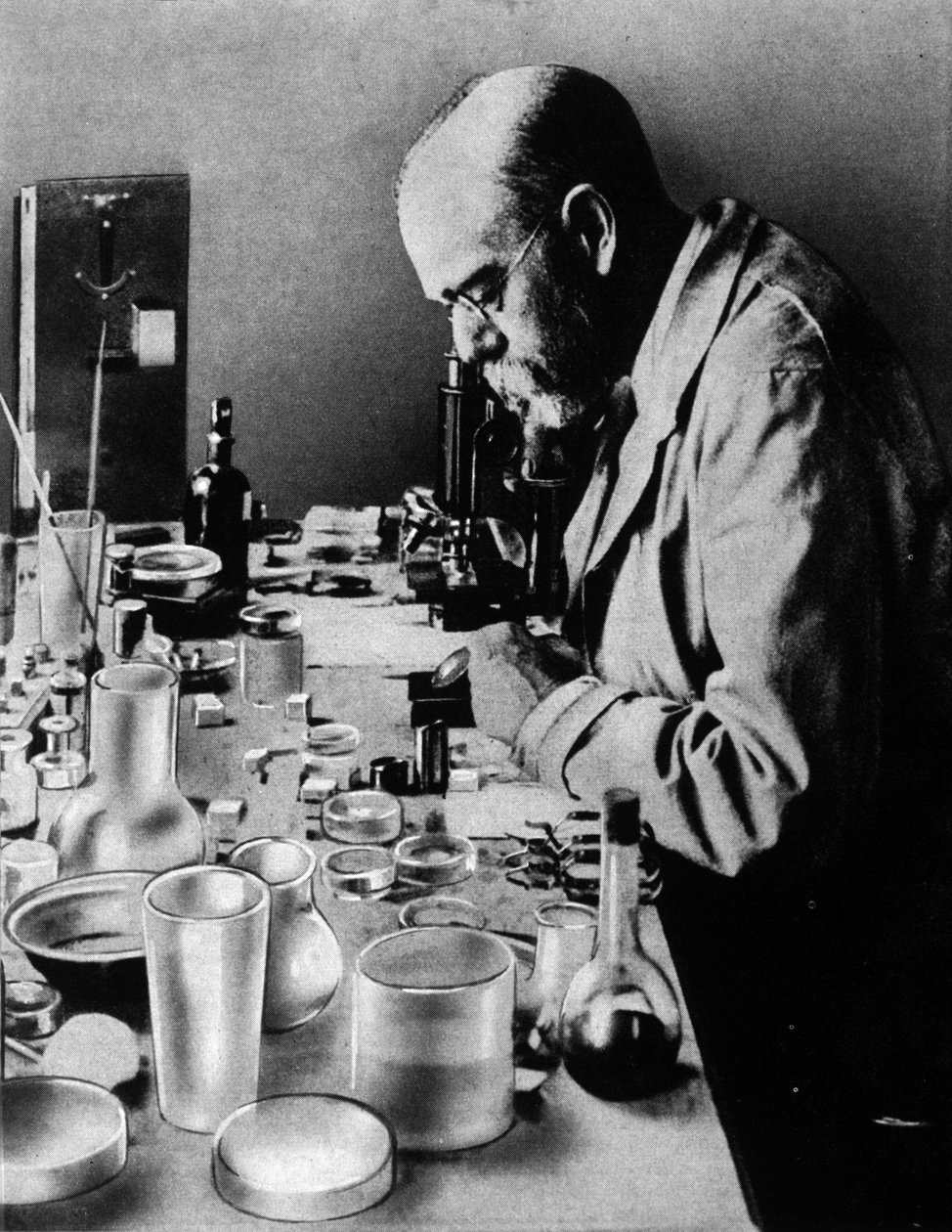 Portrait of the German doctor Robert Koch (1843-1910) in his laboratory by Unknown photographer