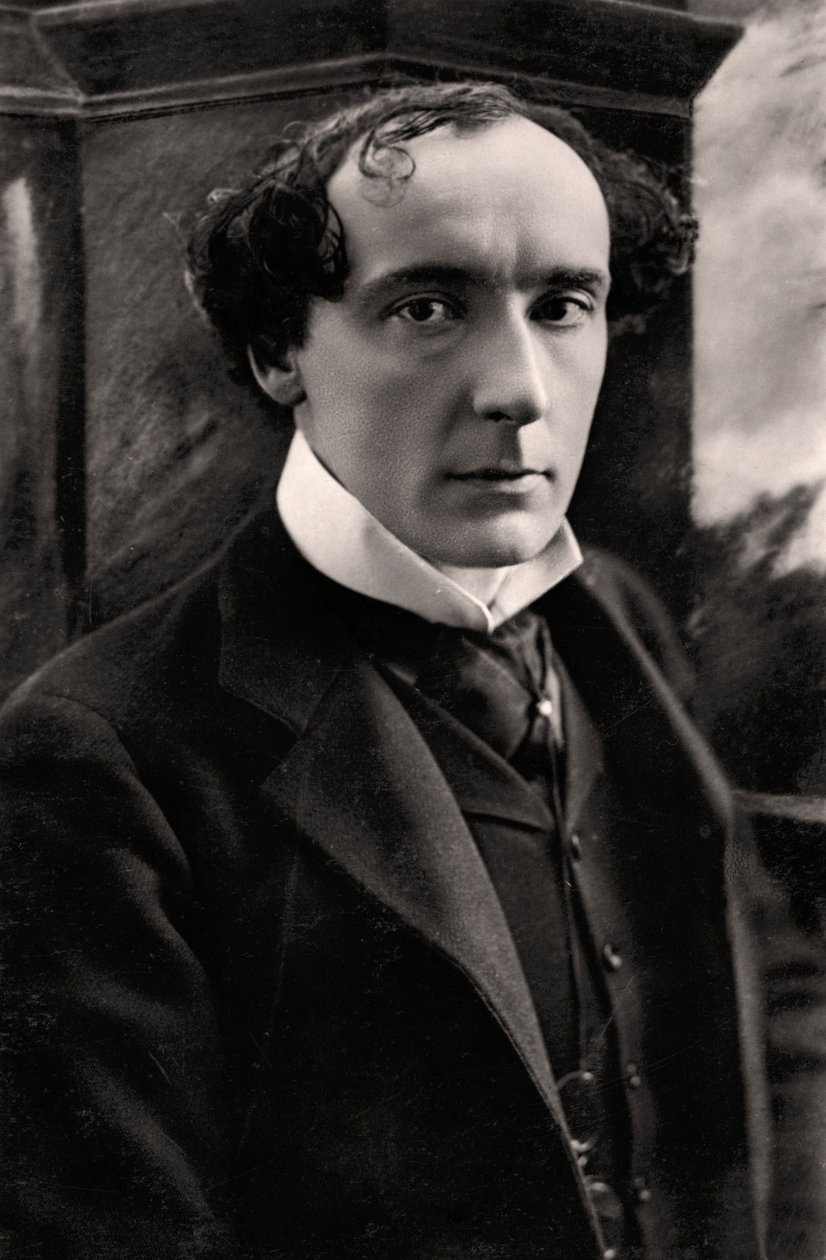 Harry Brodribb Irving 1870-1919, English actor by Vandyk
