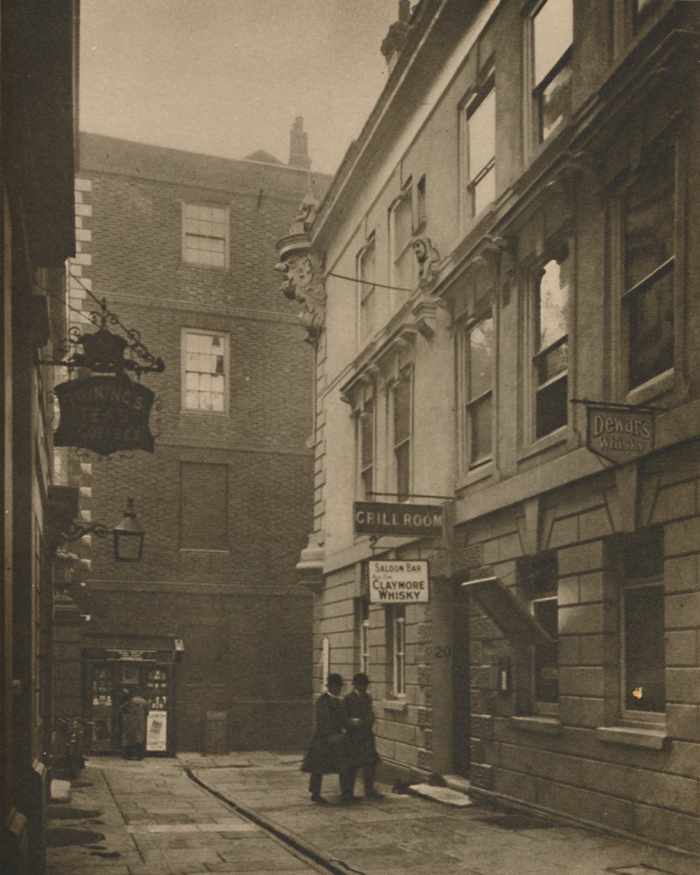 In Devereux Court, Full of Eighteenth-Century Associations by Walter Benington