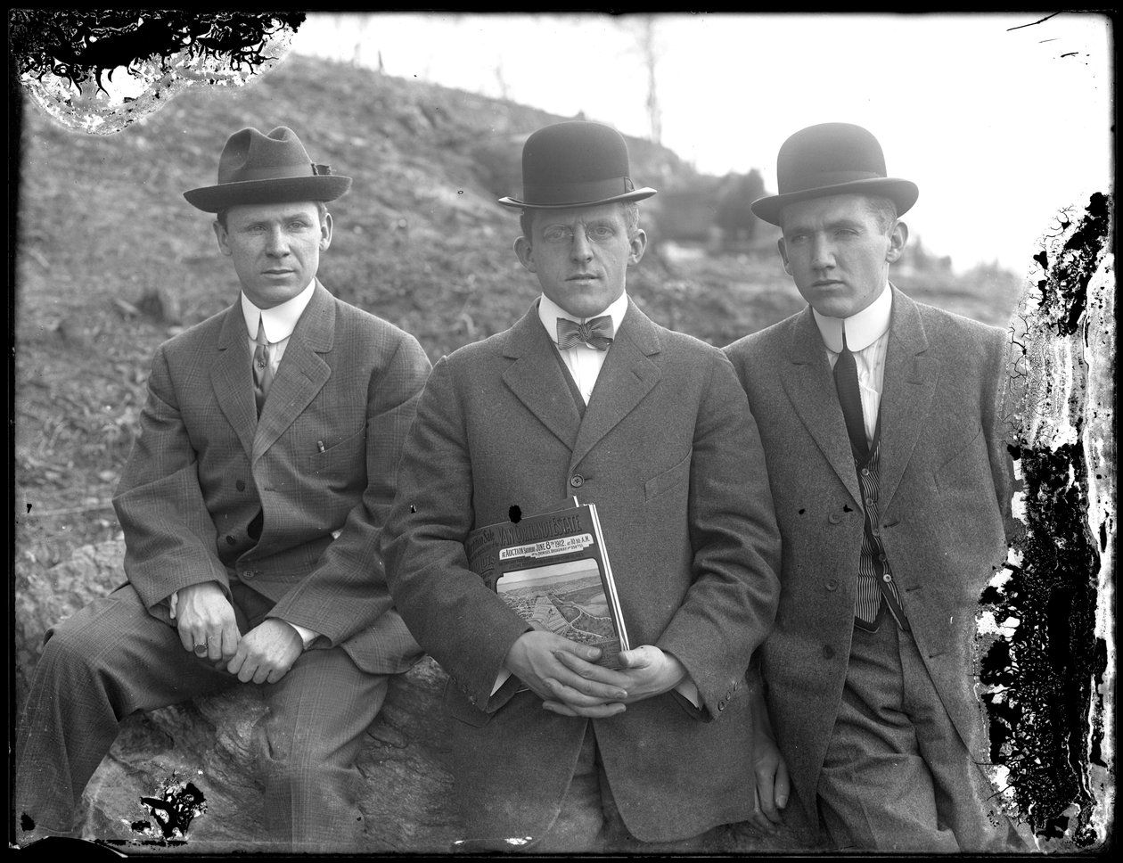 James R. Murphy portrait group, c.1910-20 by William Davis Hassler