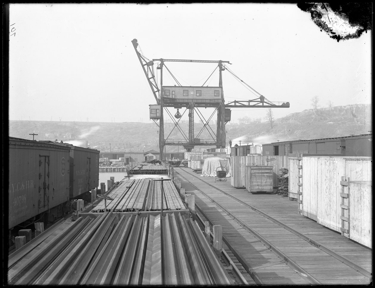 Travelling direct loader at the West Shore Rail Road, Weehawken, New Jersey by William Davis Hassler