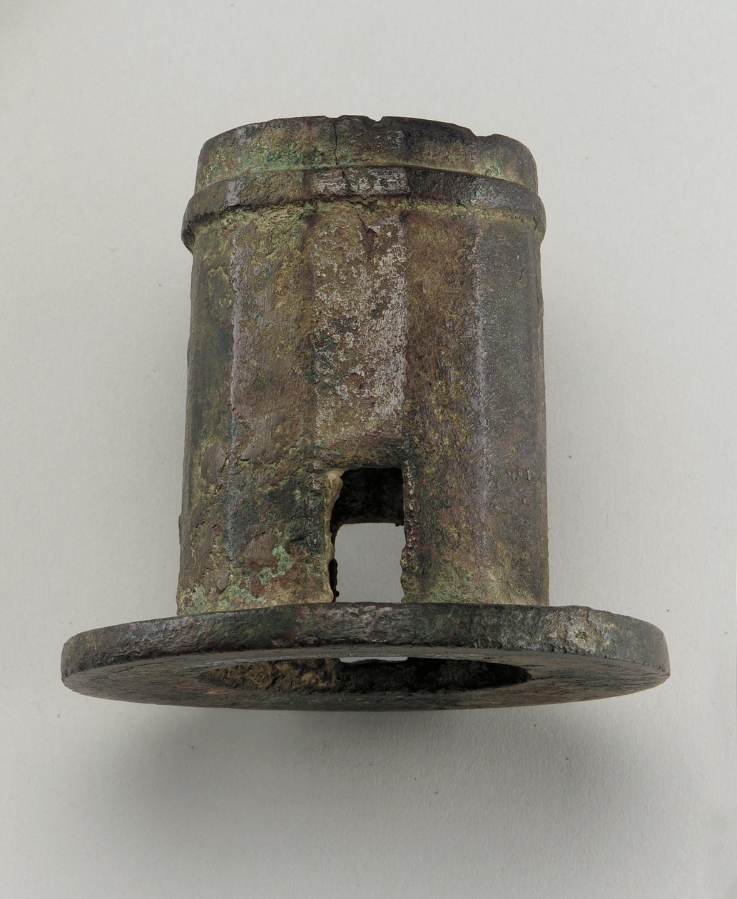 Chariot Fitting: Axle Cap by Zhou Dynasty Chinese School