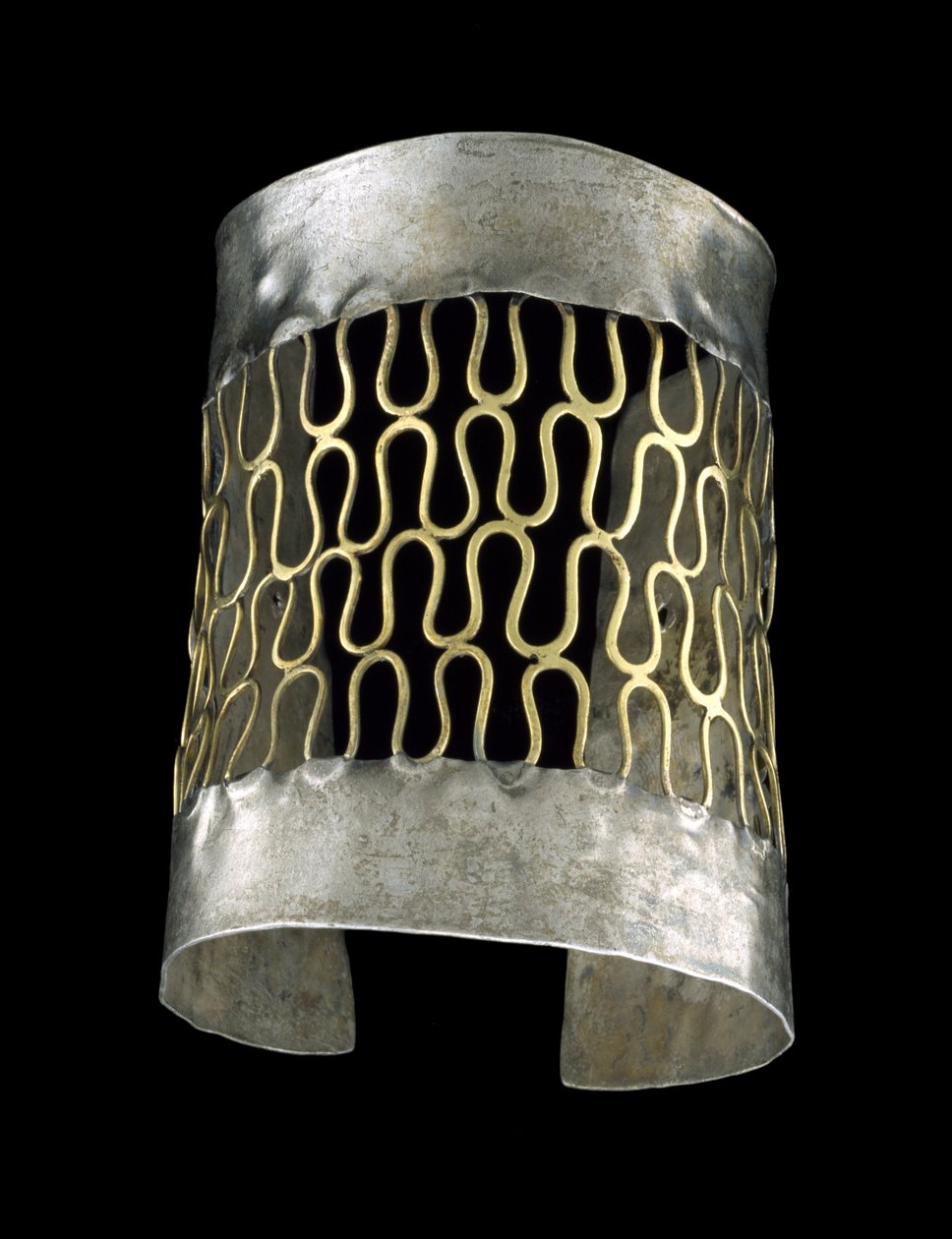 Armband by culture Vicús