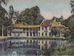 The Hamlet, The Queen