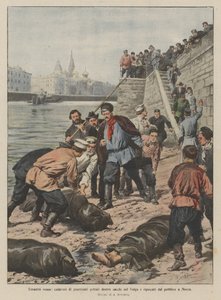 Russian humanity, bodies of executed people thrown into sacks in the Volga and retrieved by the public in Moscow
