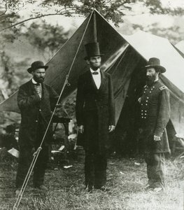 Abraham Lincoln with Allan Pinkerton and Major General John A. McClernand, 1862