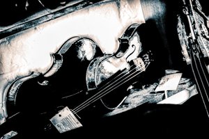 Broken String, 2018