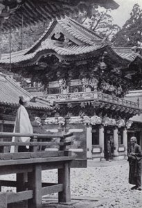 Marvellous sculptures of Buddhist Temple of Yakushi by American Photographer (after)
