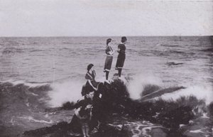Old Orchard Beach, Maine: Surf at Googins Rocks