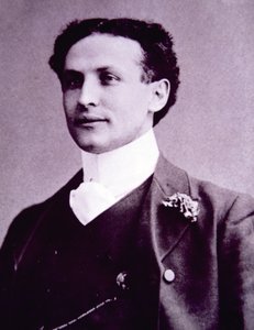 Harry Houdini