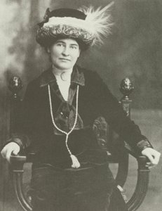 Willa Cather, c.1910 (engraving) by American School