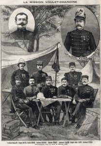 The Voulet-Chanoine mission, French expedition for the colonial conquest of Chad: portrait of Lieutenant Octave Meynier (1874-1961) and Colonel Arsene Klobb (1857-1899) with lower left to right: Lieutenant Joalland, Sergeant Boutel, Doctor by Anonymous Anonymous