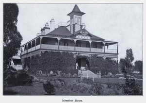 Merribee House by Australian Photographer