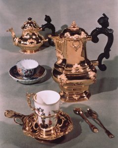 Teapot, sugar bowl, chocolate pot and mug, from a Meissen breakfast service made by Domanek, Vienna, 1750