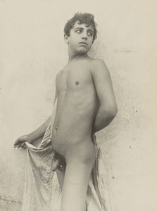 Nude Youth