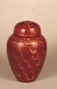 Pot pourri and cover in copper lustre, c.1905-15 by Bernard Moore