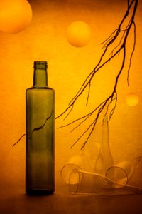 Cracked Bottle Golden Glow