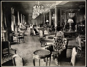 Lounge at the Hotel Knickerbocker, 1906