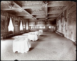 The Reception Room at Hotel Delmonico