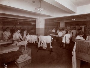 The laundry room at the Hotel McAlpin, 1913