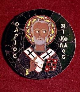 Byzantine art: representation of Saint Nicholas of Myra (or Bari) (4th century). Enamel of the 10th century