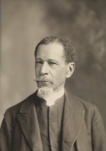 Cabinet card of Rev. G.H.S. Bell by C. M. Bell Studio