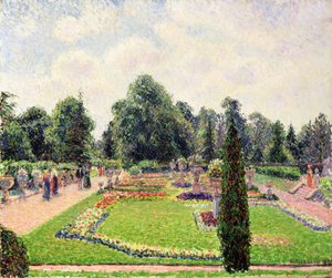 Kew Gardens - Path to the Great Glasshouse