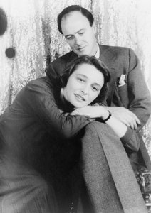 Patricia Neal with Roald Dahl by Carl Van Vechten