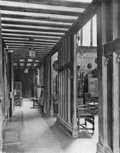 The Hall Screen
