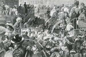 A Popular Cockney Resort: The Crowd at the Foot of Highgate Hill on Bank Holiday