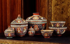 Bencharong Pottery, Late Ayutthaya Period (1350-1767)