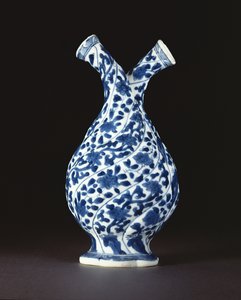 Blue and white double bottle in a European glass form, Kangxi period (1662-1722)