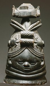 Mende Helmet Mask