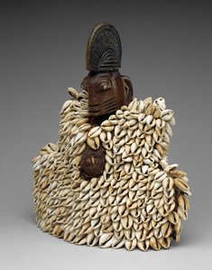 Twin Figure (ere ibeji) with Garment