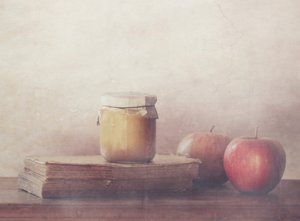 Sweet Apples and Honey by Delphine Devos